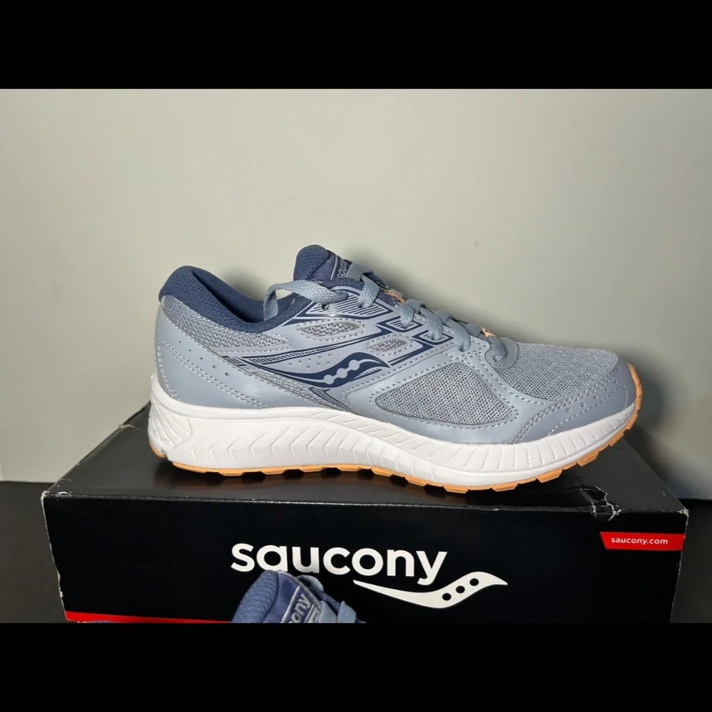 Saucony Cohesion 13 Running Shoes Sneakers Blue Mist/Melon Womans 6.5